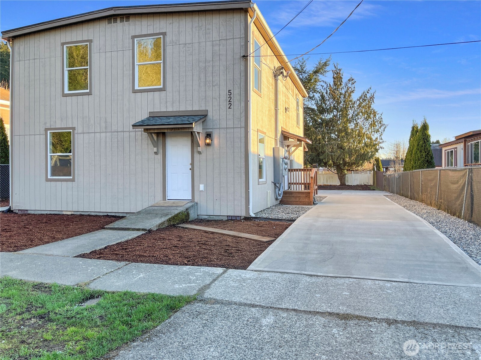 522 E Main Street