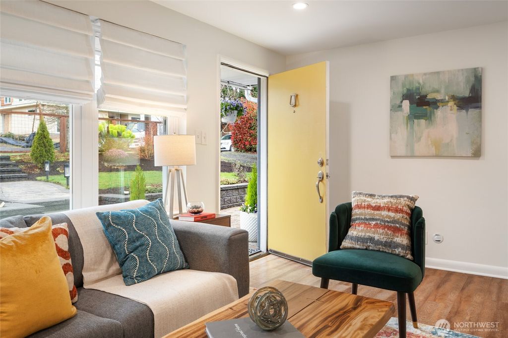 Photo of 9808 Linden Avenue N, Seattle, WA 98103 (MLS # 2490478)