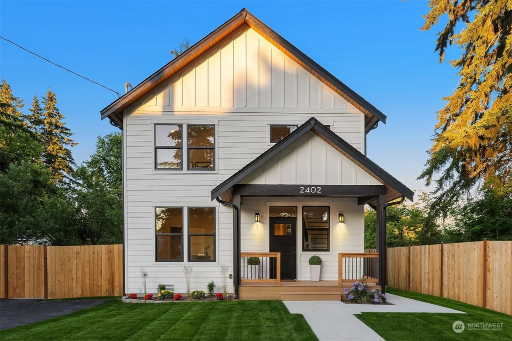 Photo of 2402 124th Street SE, Everett, WA 98208 (MLS # 2033442)