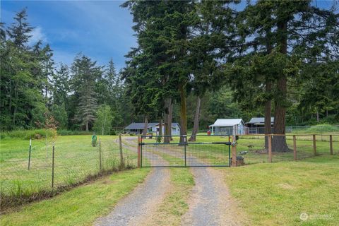 A home in Oak Harbor