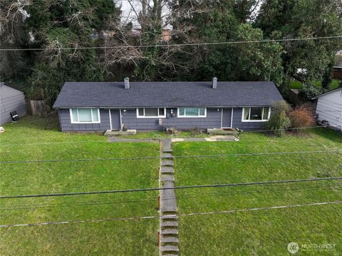Photo of 3218 Halverson Avenue, Bremerton, WA 98310 (MLS # 2476987)