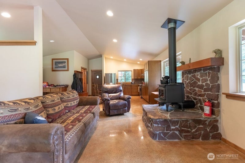 2298 Undie Road