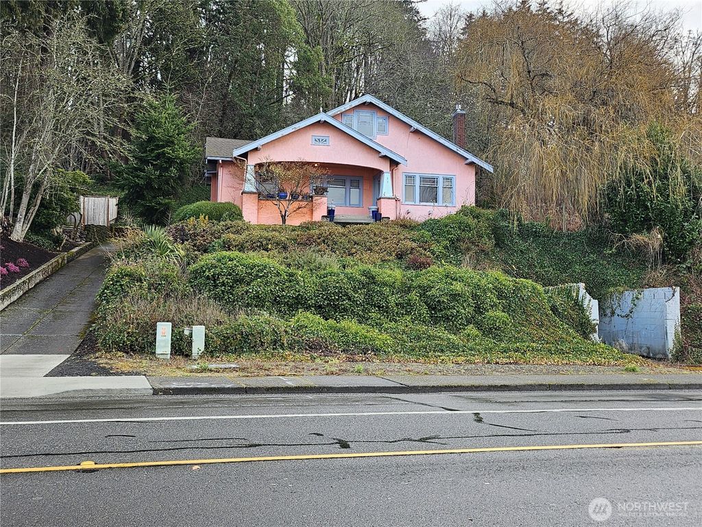 Photo of 1130 East Bay Drive NE, Olympia, WA 98506 (MLS # 2465525)