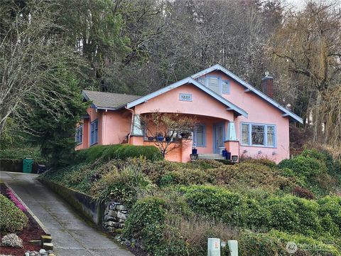 Photo of 1130 East Bay Drive NE, Olympia, WA 98506 (MLS # 2465525)