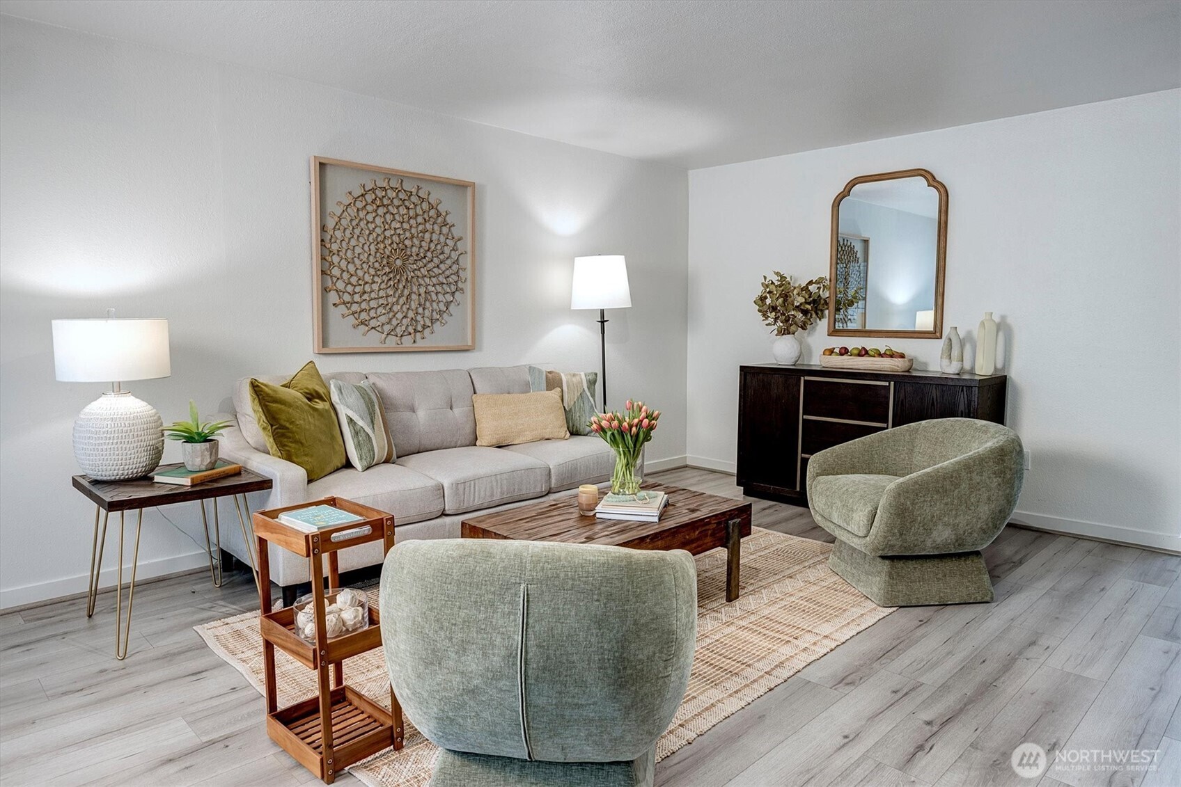 2501 Canterbury Lane E 116