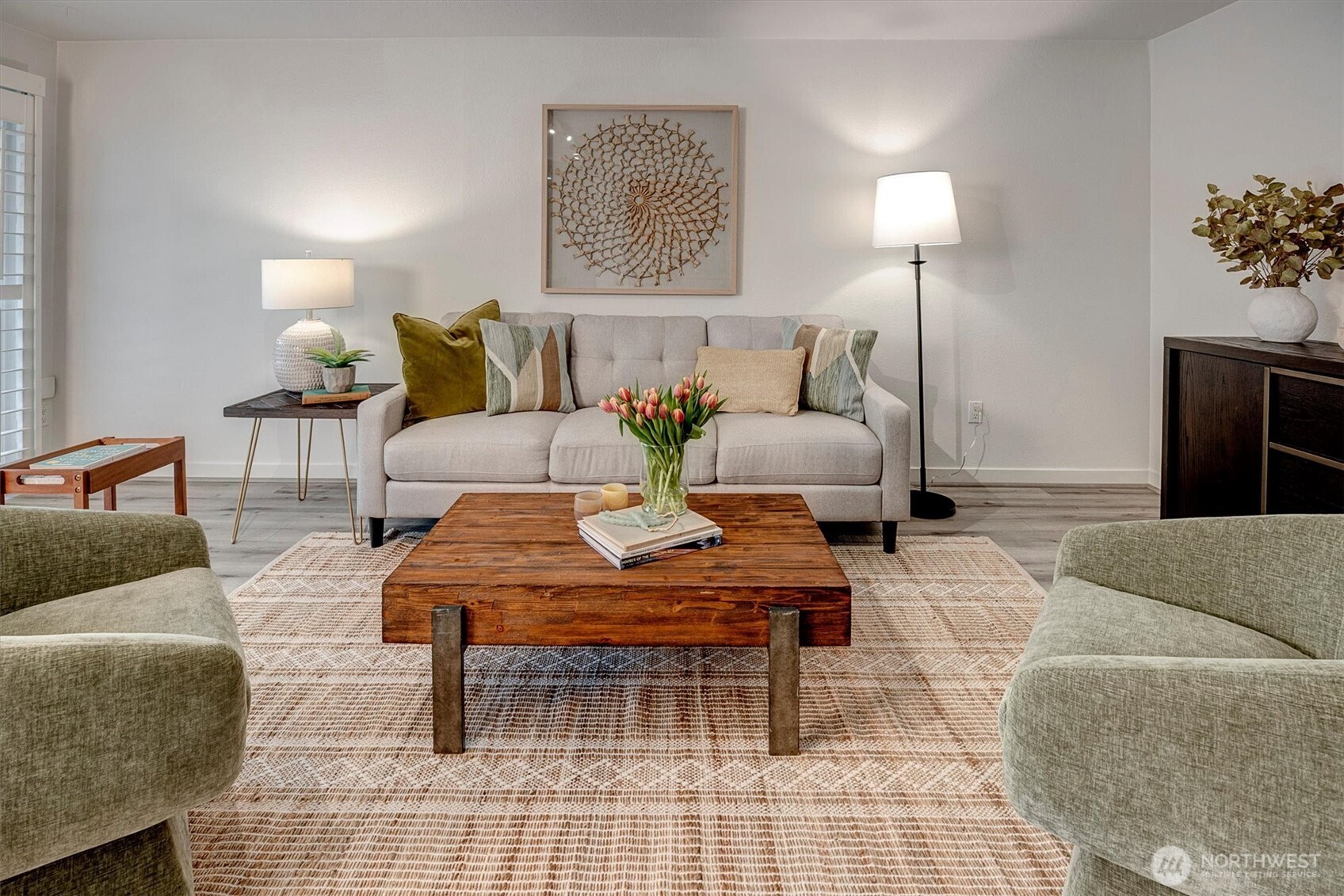 2501 Canterbury Lane E 116