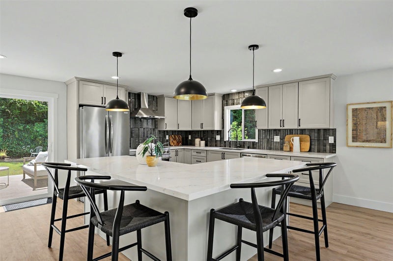 7017 NE 155th Place