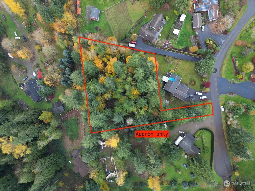 Photo of 0 253rd Place SE, Maple Valley, WA 98038 (MLS # 2179508)