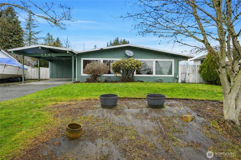 Photo of 4207 225th Street SW, Mountlake Terrace, WA 98043 (MLS # 2466298)