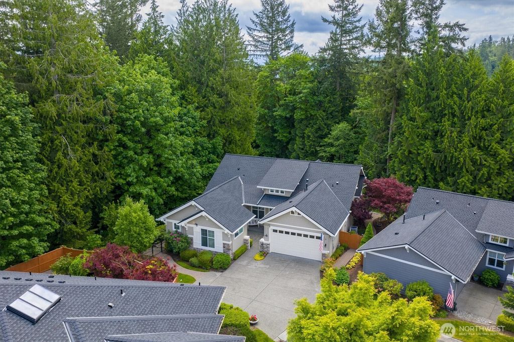 Photo of 11810 Big Leaf Way NE, Redmond, WA 98053 (MLS # 2379490)
