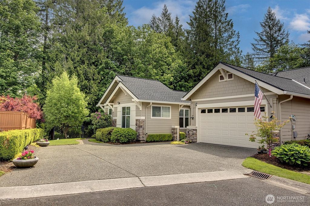 Photo of 11810 Big Leaf Way NE, Redmond, WA 98053 (MLS # 2379490)