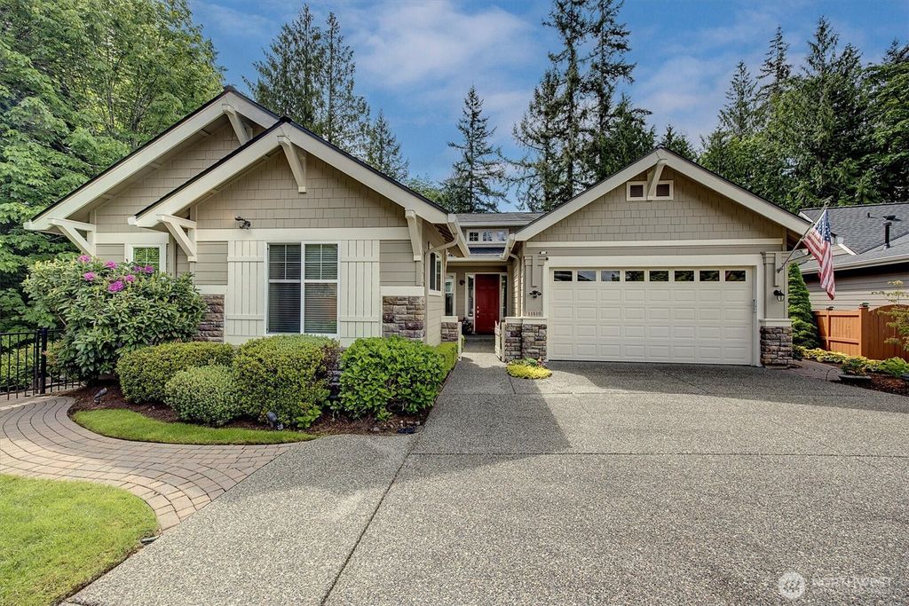 Photo of 11810 Big Leaf Way NE, Redmond, WA 98053 (MLS # 2379490)