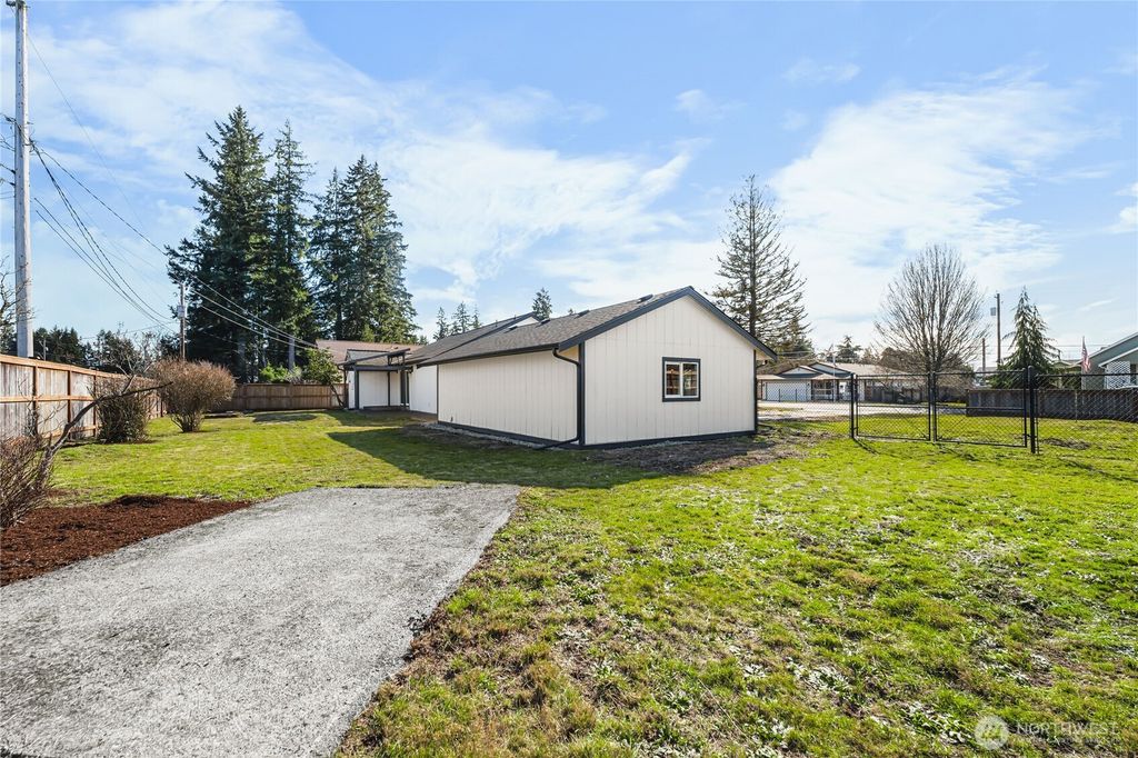 listing image 9361665647331263890