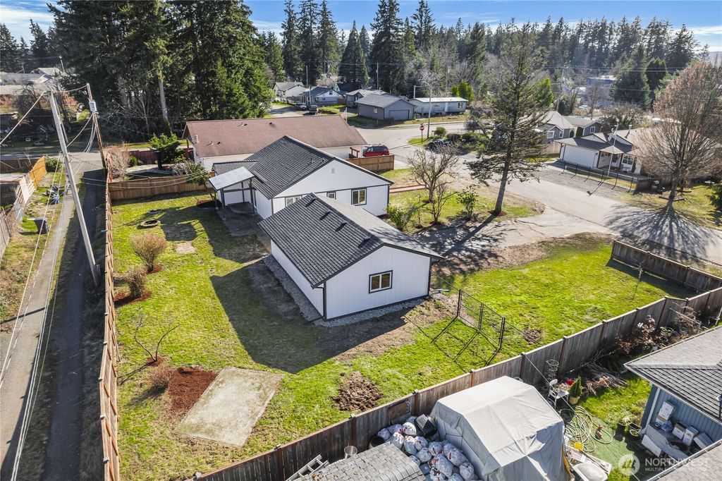 listing image 9368106365120943495