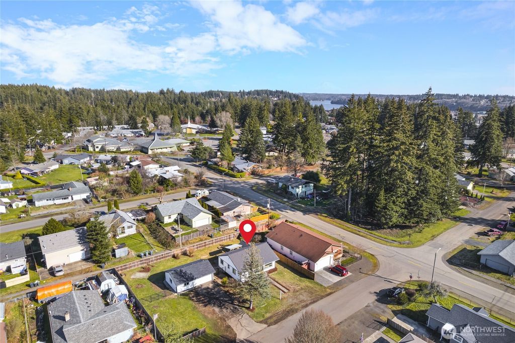 listing image 9360204105114898434