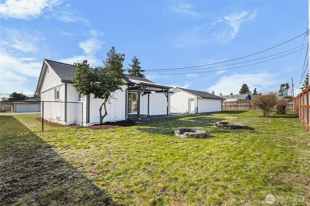 listing image 9360267656561304401