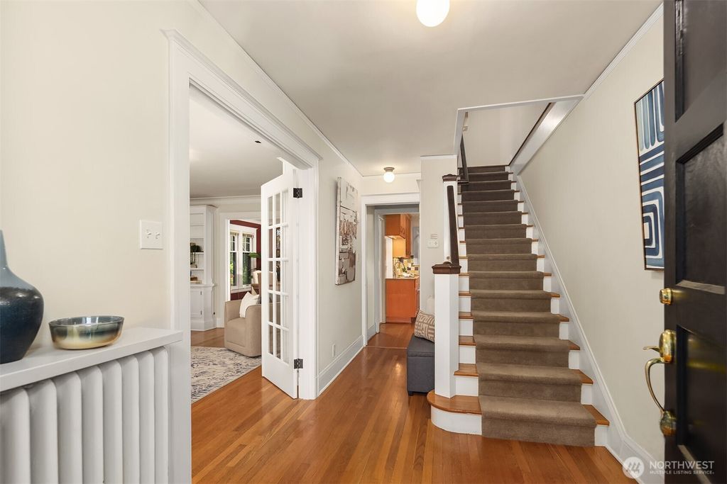 Photo of 4800 Fremont Avenue N #202, Seattle, WA 98103 (MLS # 2500441)