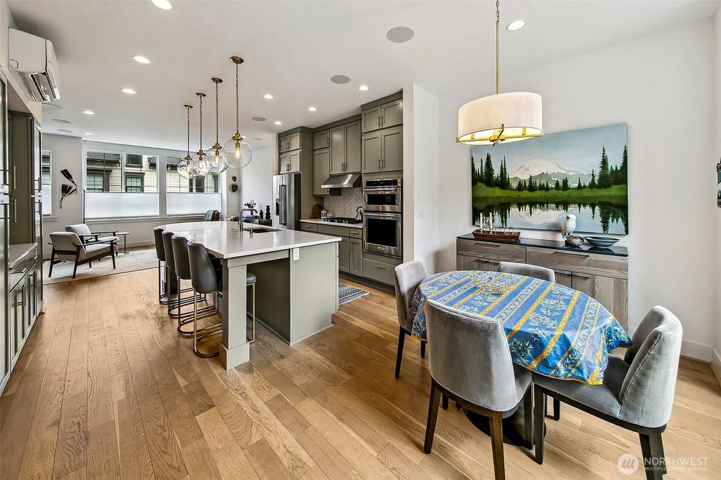 Photo of 2111 9th Avenue W #20, Seattle, WA 98119 (MLS # 2392515)