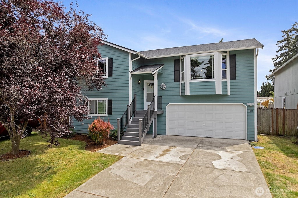 Photo of 120 165th Street S, Spanaway, WA 98387 (MLS # 2551370)