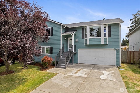 Photo of 120 165th Street S, Spanaway, WA 98387 (MLS # 2551370)