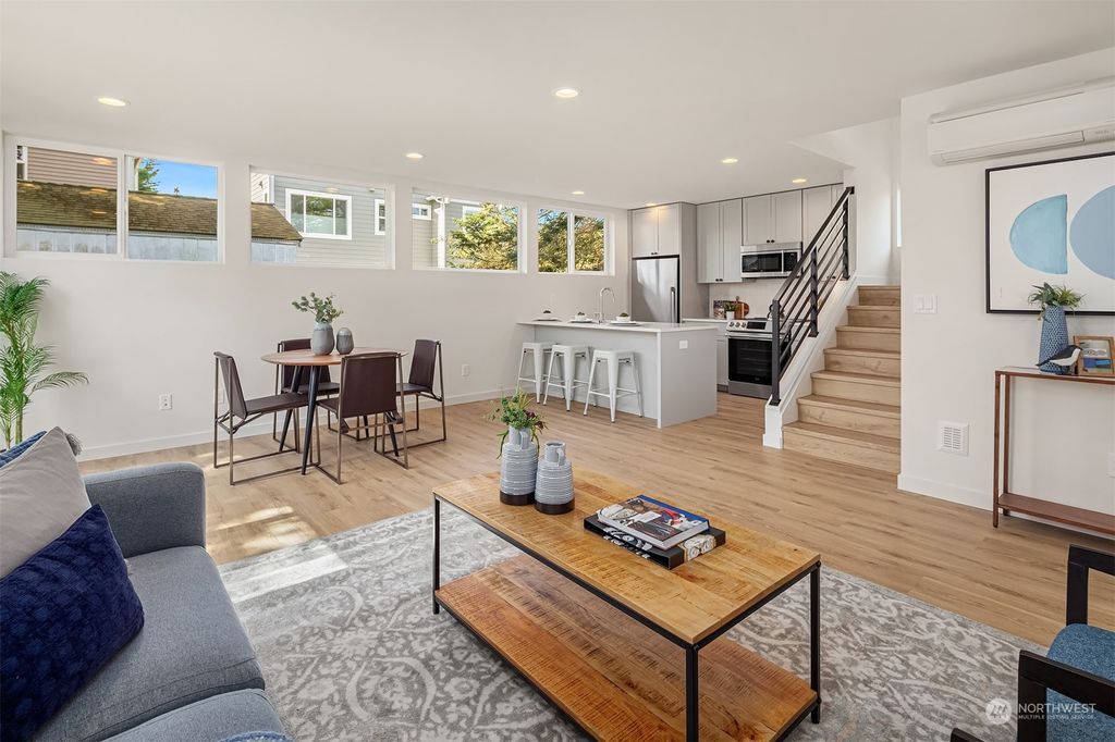 Photo of 8241 Wallingford Avenue N, Seattle, WA 98103 (MLS # 2220876)