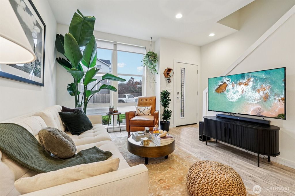 Photo of 2403 SW Edmunds Street, Seattle, WA 98106 (MLS # 2481681)