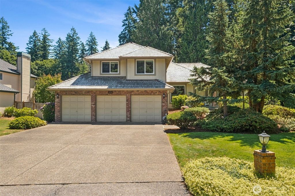 Photo of 28314 180th Avenue SE, Covington, WA 98042 (MLS # 2402974)