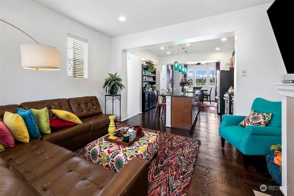 Photo of 11230 19th Drive SE #7-1, Everett, WA 98208 (MLS # 2200684)