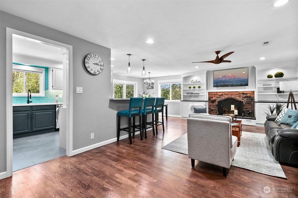 Photo of 16246 266th Avenue SE, Issaquah, WA 98027 (MLS # 2066964)