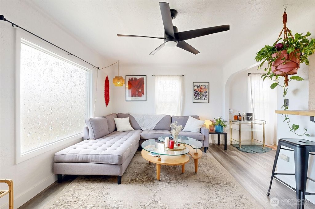 Photo of 1572 E Alder Street, Walla Walla, WA 99362 (MLS # 2500385)