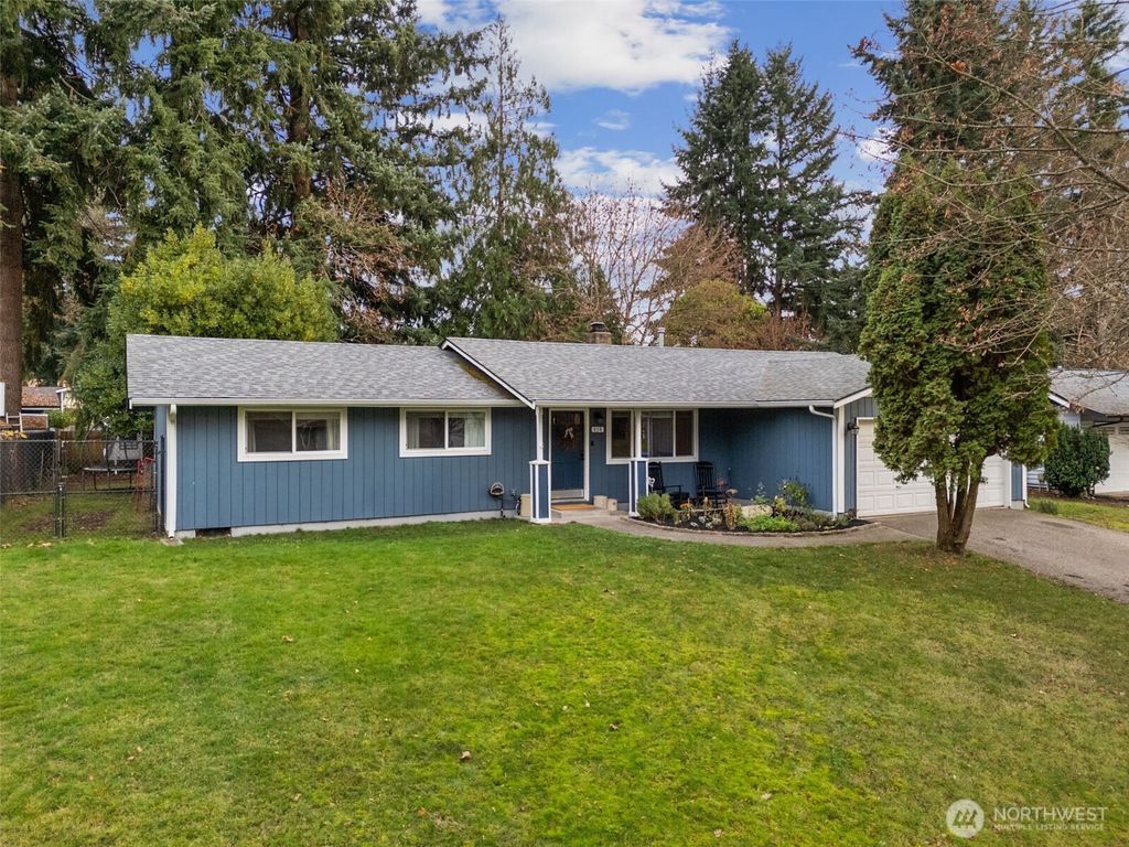 Photo of 934 Gregory Way SE, Olympia, WA 98513 (MLS # 2457342)