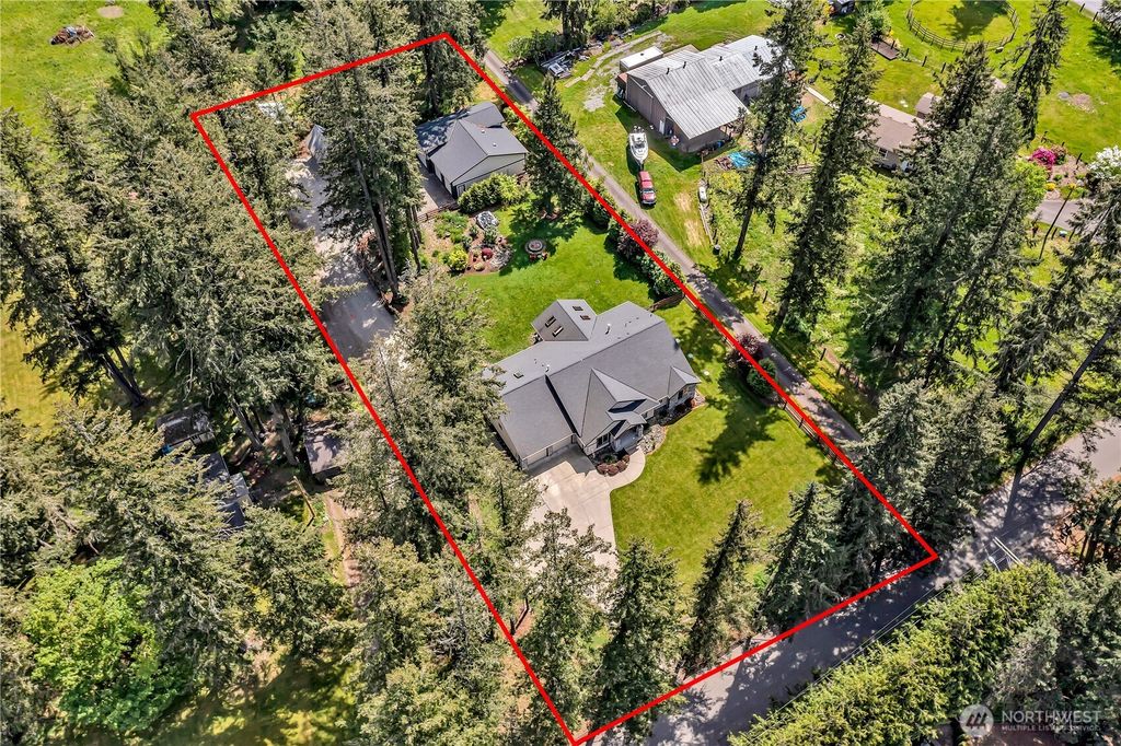 Photo of 24326 200th Avenue SE, Maple Valley, WA 98038 (MLS # 2368664)