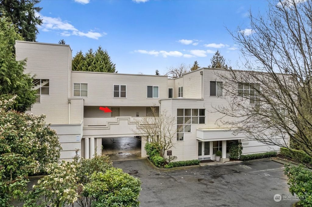 Photo of 10237 SE 3rd Street #8, Bellevue, WA 98004 (MLS # 2211766)