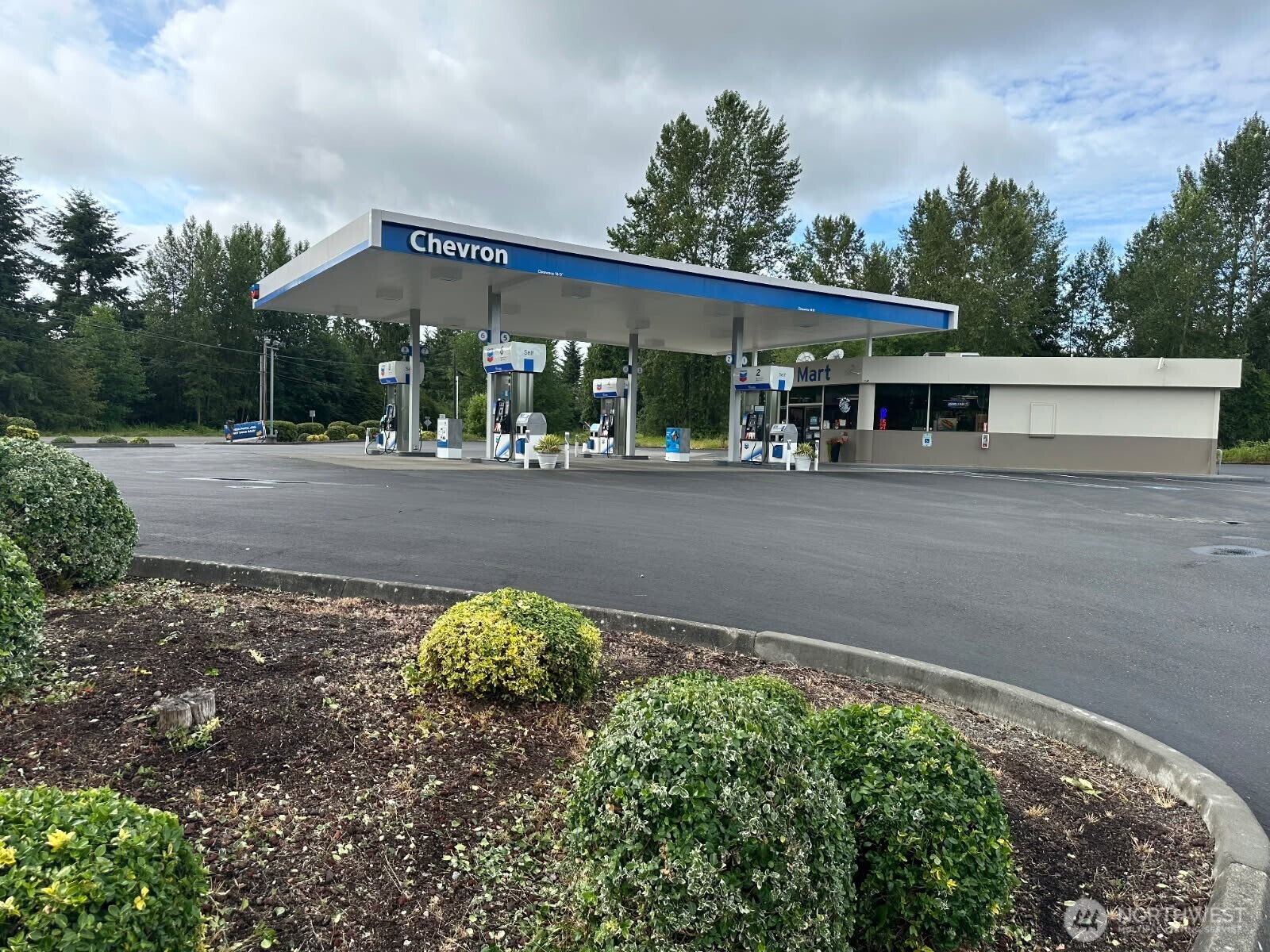 8495 Harborview Road
