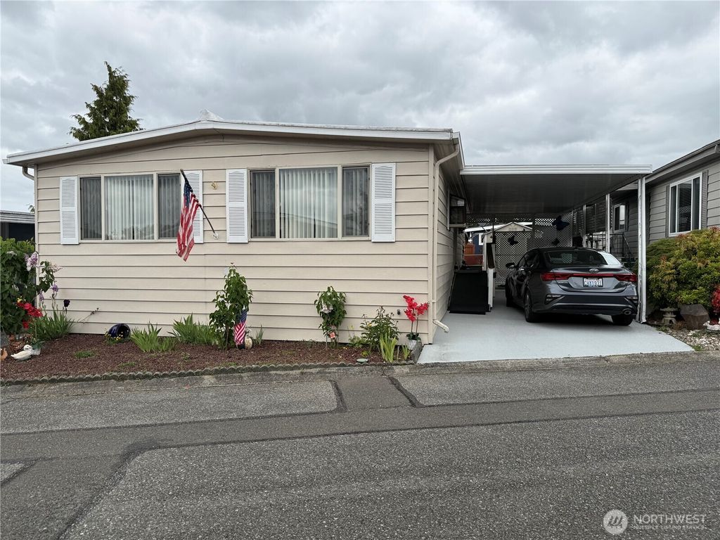 Photo of 1415 84th Street SE #45, Everett, WA 98208 (MLS # 2372329)