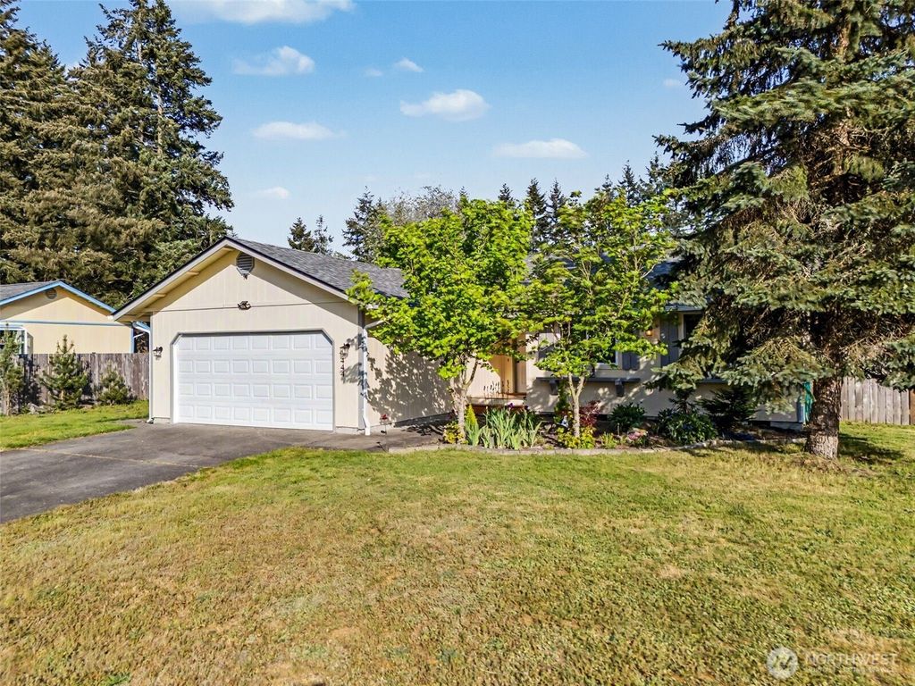 Photo of 444 Volesky Drive SE, Rainier, WA 98576 (MLS # 2522098)