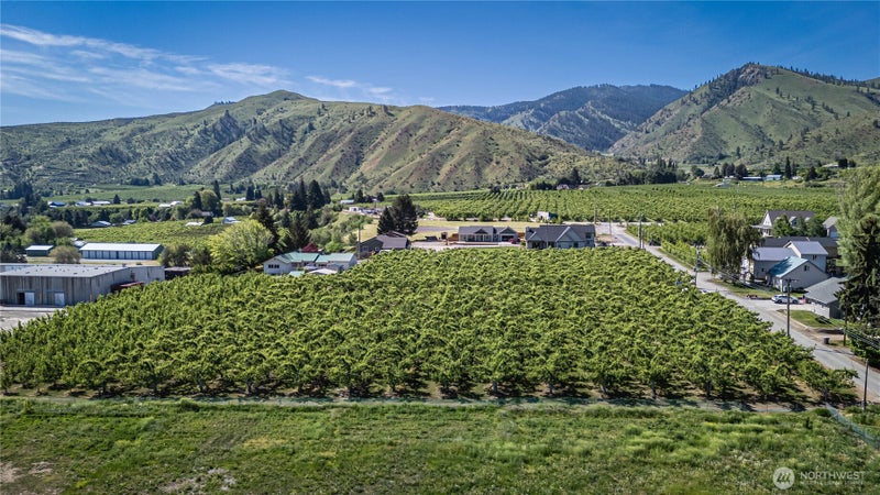3925 Strutzel Road