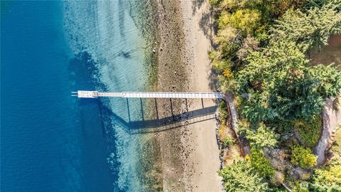 611 135th Street NW Gig Harbor WA 98332