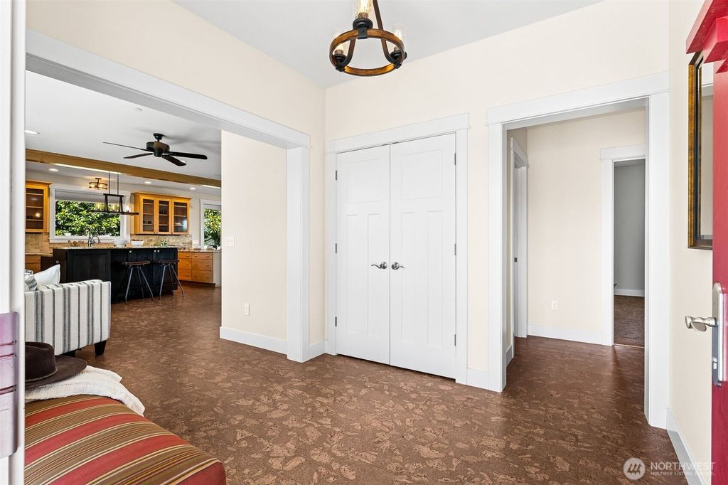 Photo of 30721 40th Avenue S, Roy, WA 98580 (MLS # 2477329)