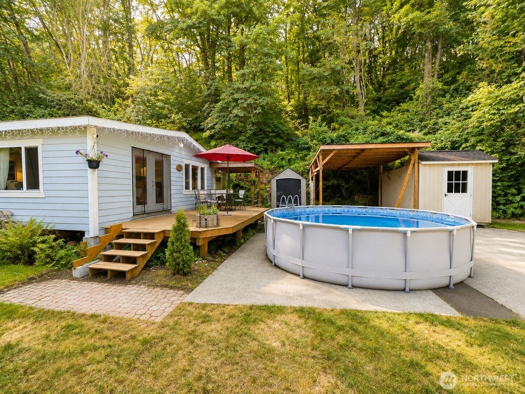 Photo of 37337 2nd Avenue SW, Federal Way, WA 98023 (MLS # 2572819)