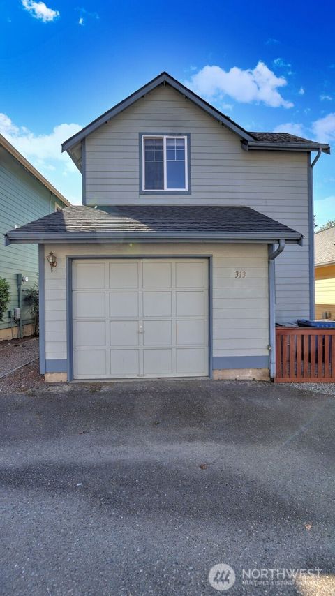 25123 Roberts Drive 313 Black Diamond WA 98010