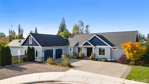 Photo of 891 W Park Street, Lynden, WA 98264 (MLS # 2445846)