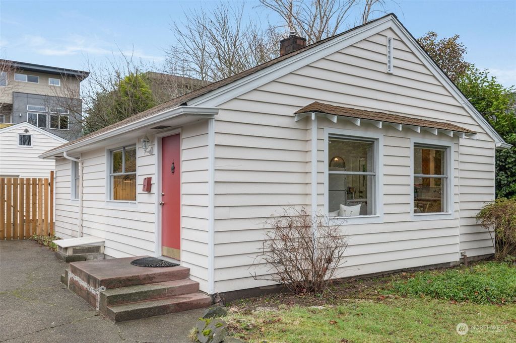 Photo of 3546 SW Monroe Street, Seattle, WA 98126 (MLS # 2028949)