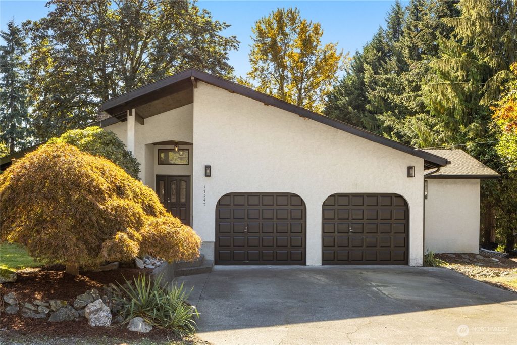 Photo of 17547 SE 135th Street, Renton, WA 98059 (MLS # 2297321)