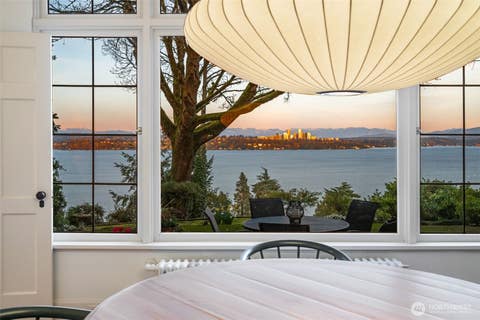 Photo of 520 36th Avenue E, Seattle, WA 98112 (MLS # 2500660)