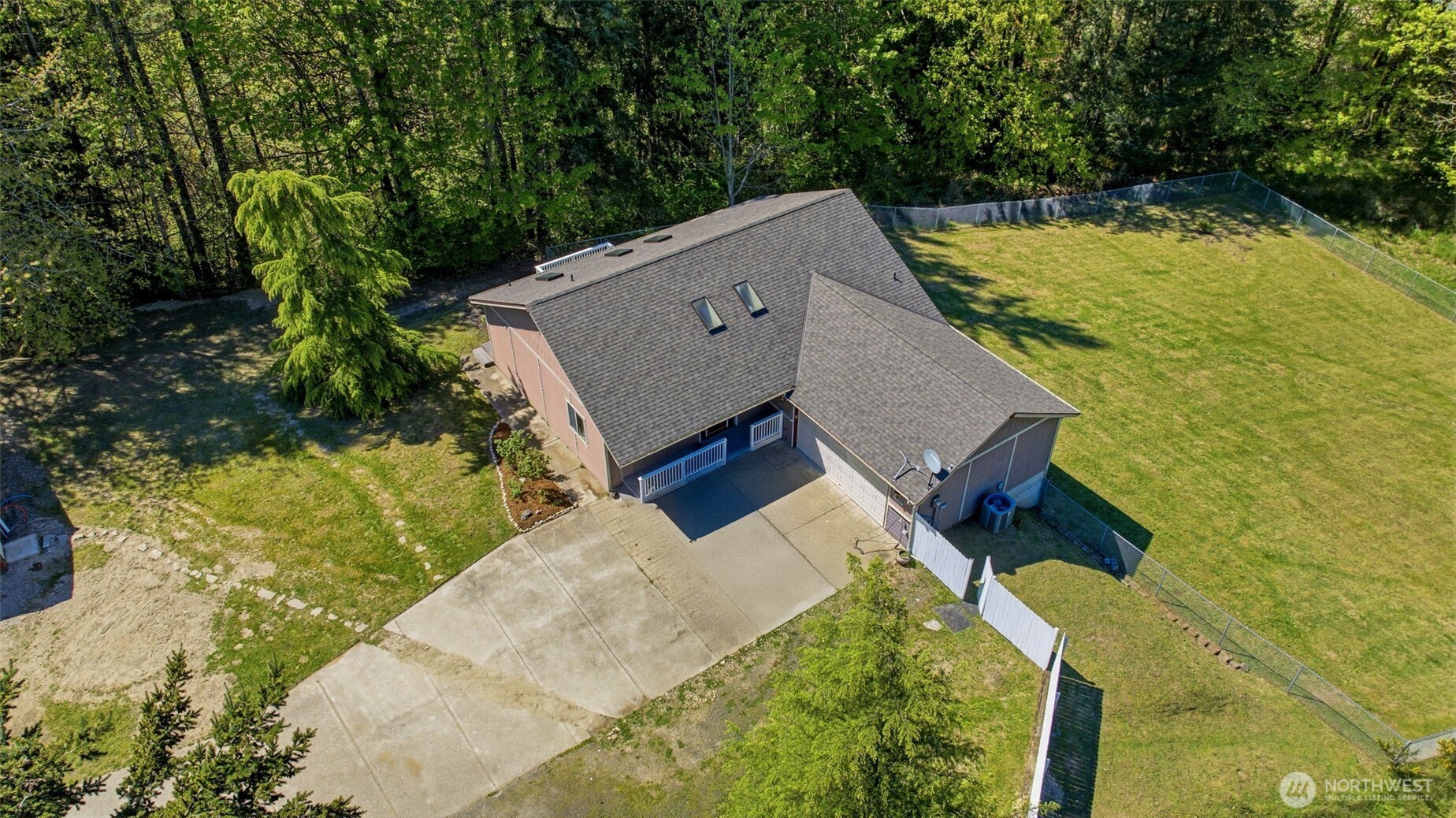 15445 Levin Road NW