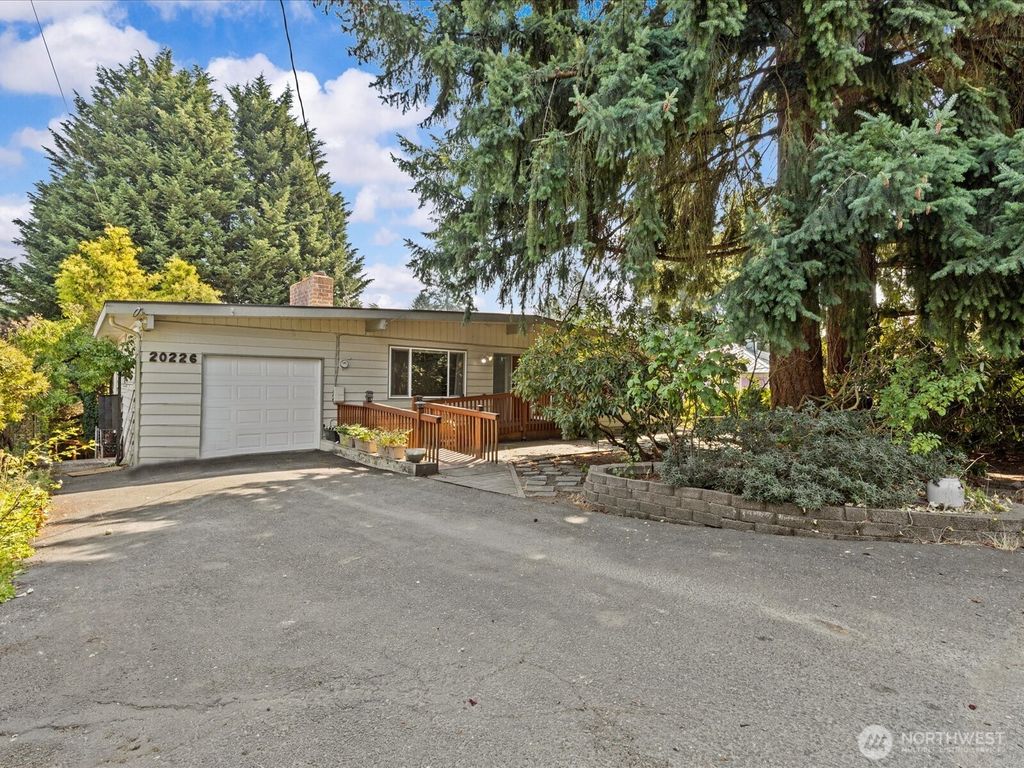 Photo of 20226 7th Avenue S, Des Moines, WA 98198 (MLS # 2428561)