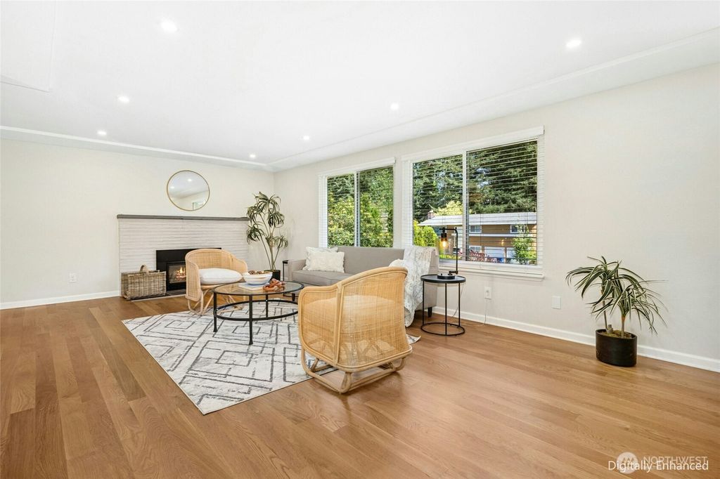 Photo of 2613 127th Avenue NE, Bellevue, WA 98005 (MLS # 2366189)