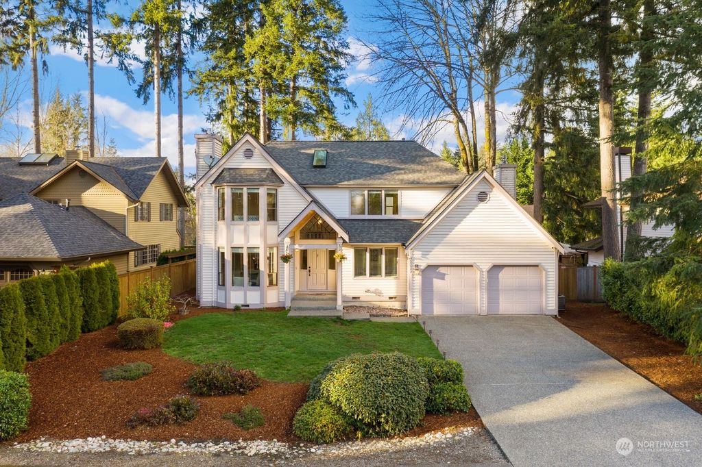 Photo of 22942 NE 14th Street, Sammamish, WA 98074 (MLS # 2215899)