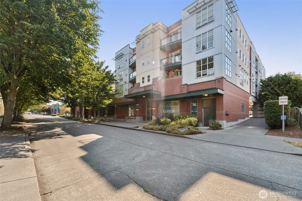 Photo of 2331 42nd Avenue SW #414, Seattle, WA 98116 (MLS # 2495583)